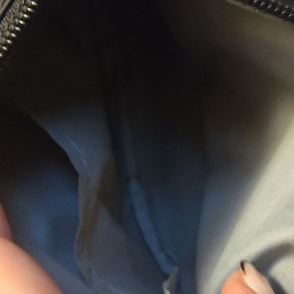 Nike Little Black Sling Bag - Picture 7 of 8